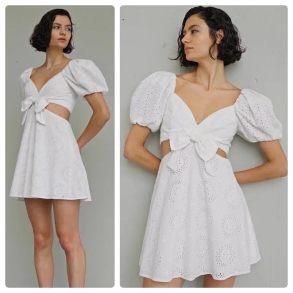 NEW Alice + Olivia Queenie Eyelet Puff Sleeve Mini Dress, White Cutout, size 4/S